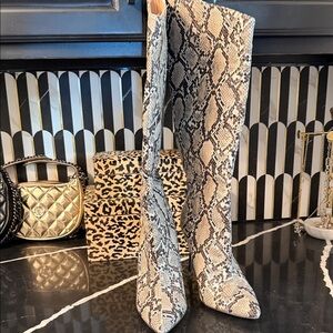 Source Unknown Snakeskin Heeled Boots